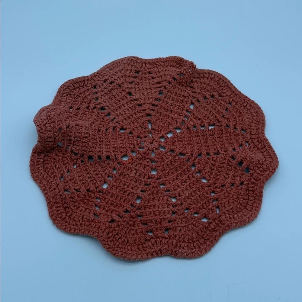 Lot of 4 Red Orange Crochet Round Different Sized Doilies